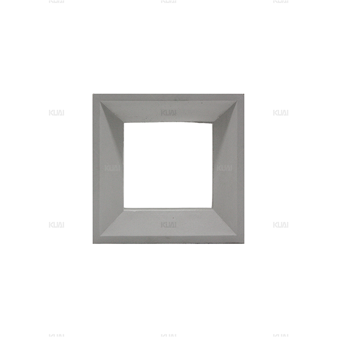 3D18